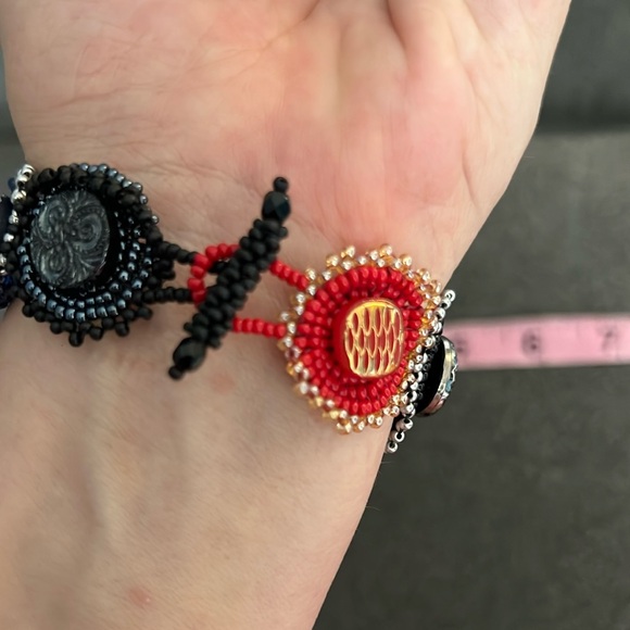 Handcrafted Multicolor Beaded Bracelet - Picture 6 of 6